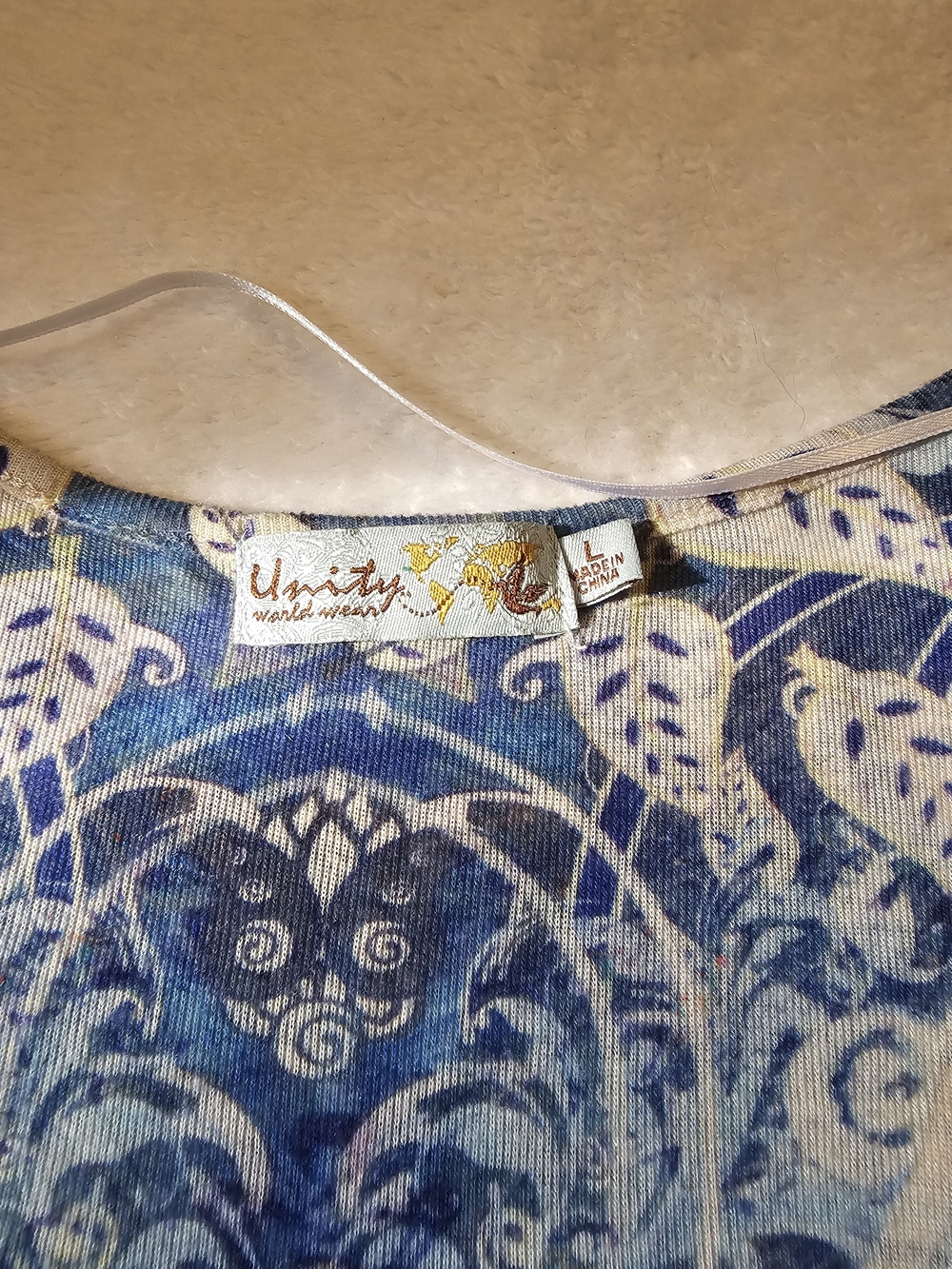 Unity World Wear Blue Paisley V-Neck Tunic - Picture 4 of 7